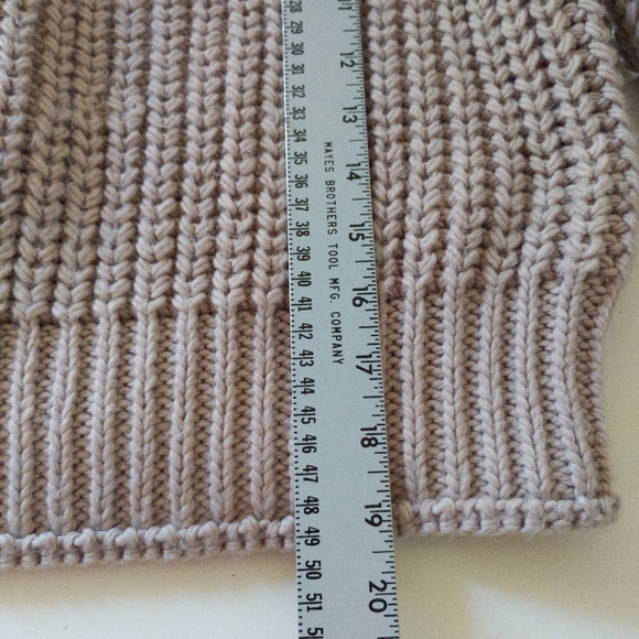 H&M High Neck Ribbed Sweater Size Small - Picture 6 of 7